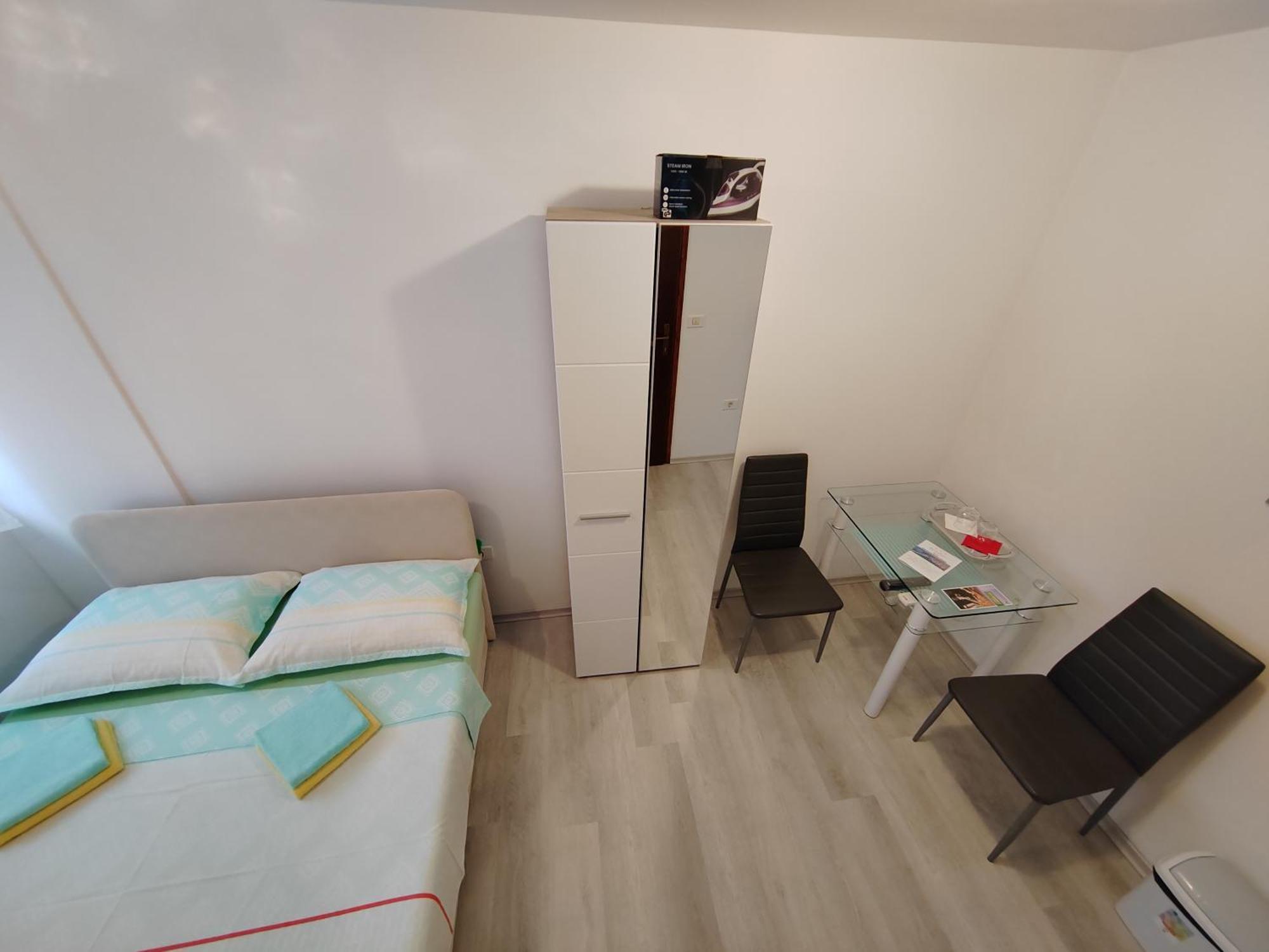 Rooms Neda Ізола Номер фото