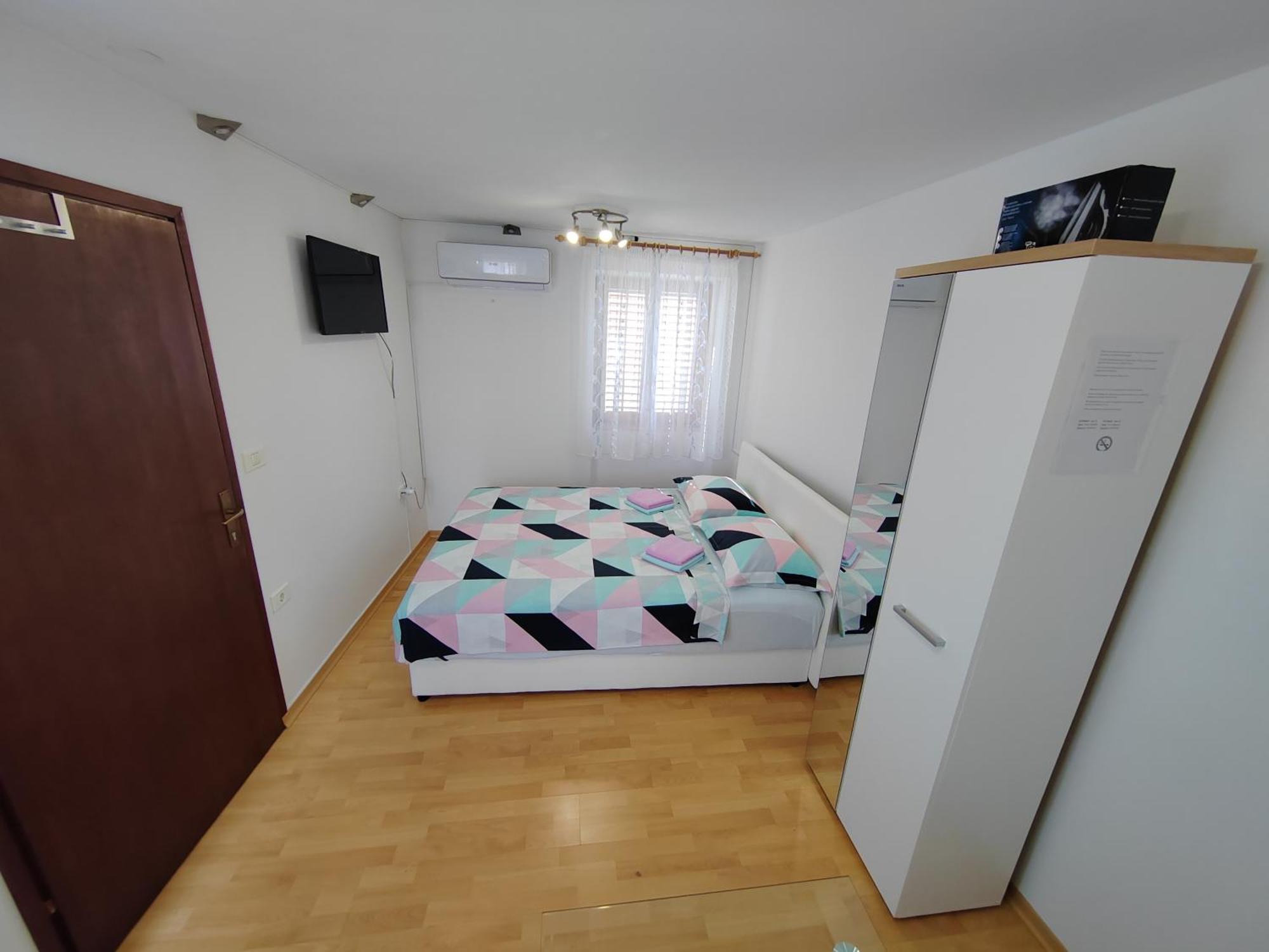 Rooms Neda Ізола Номер фото