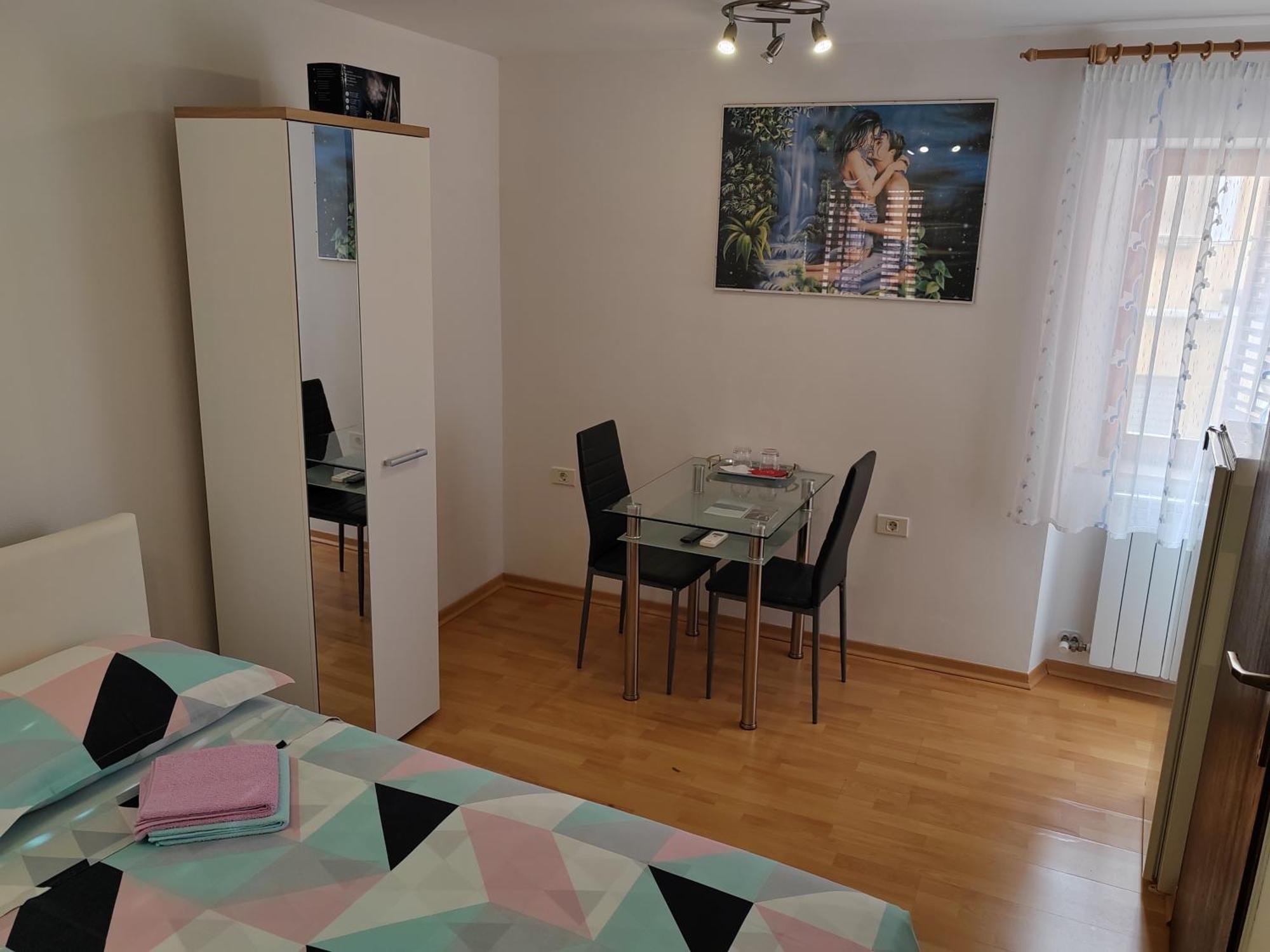 Rooms Neda Ізола Номер фото