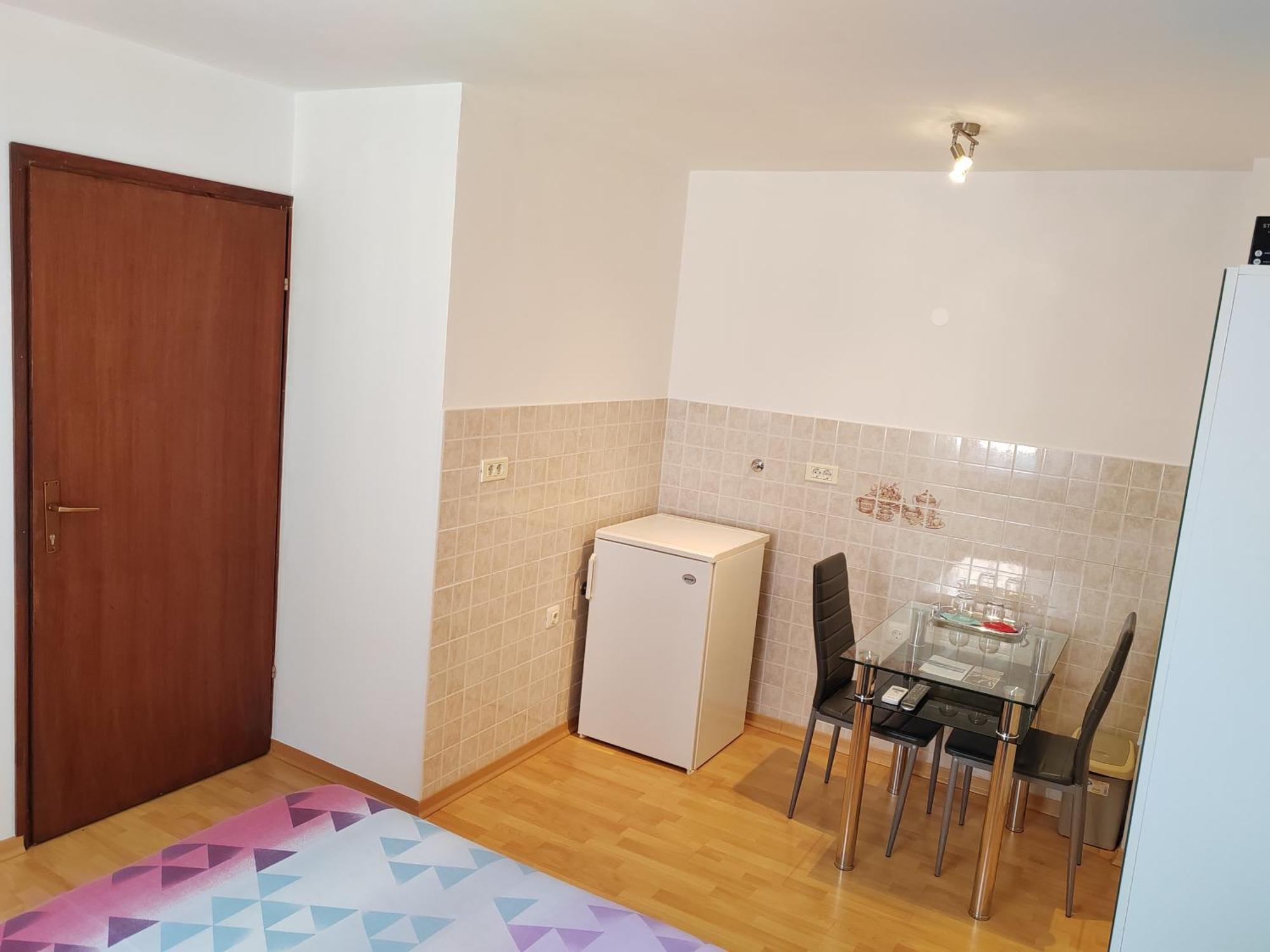 Rooms Neda Ізола Номер фото