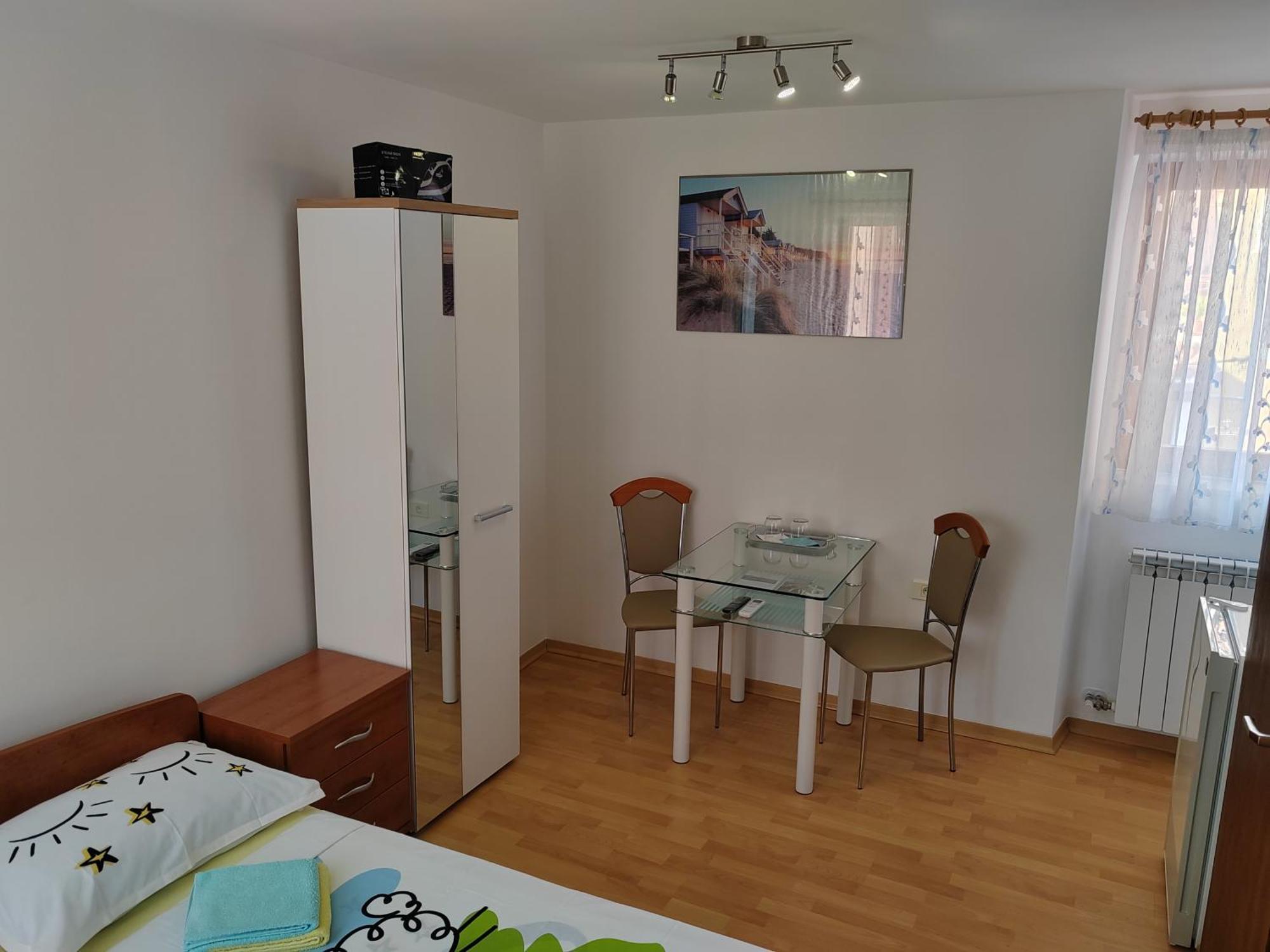 Rooms Neda Ізола Номер фото